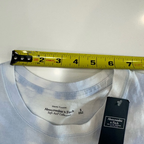 Soft Abercrombie & Fitch Collection Blue & white Tie Die T-shirt Size S - Picture 7 of 7